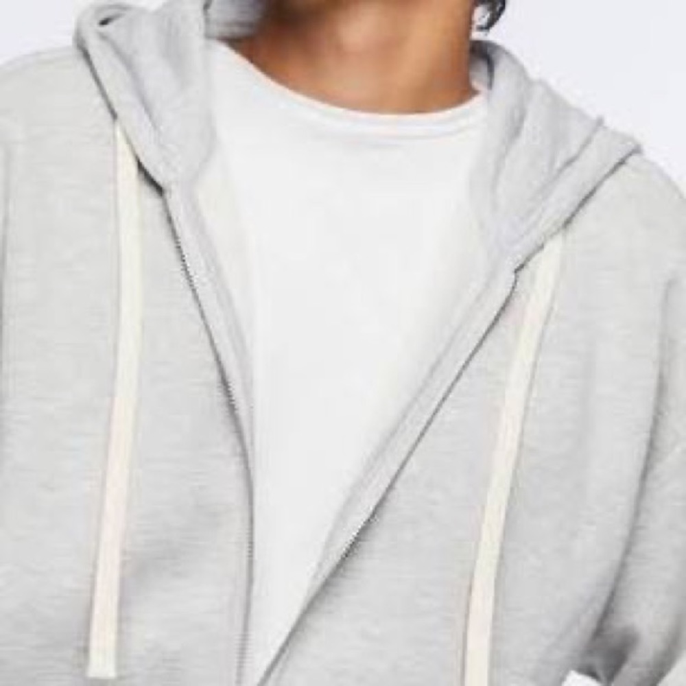 White forever 21 sweater